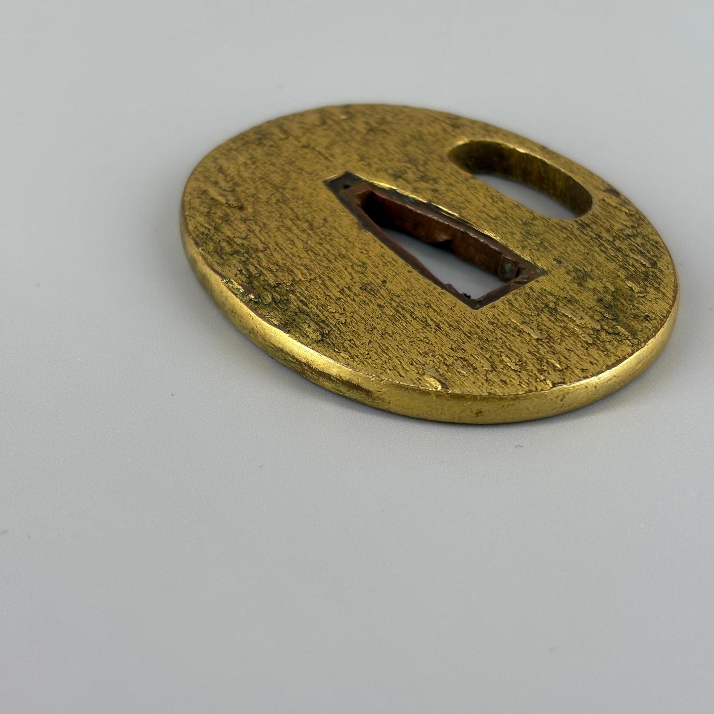 金色鉄鍔