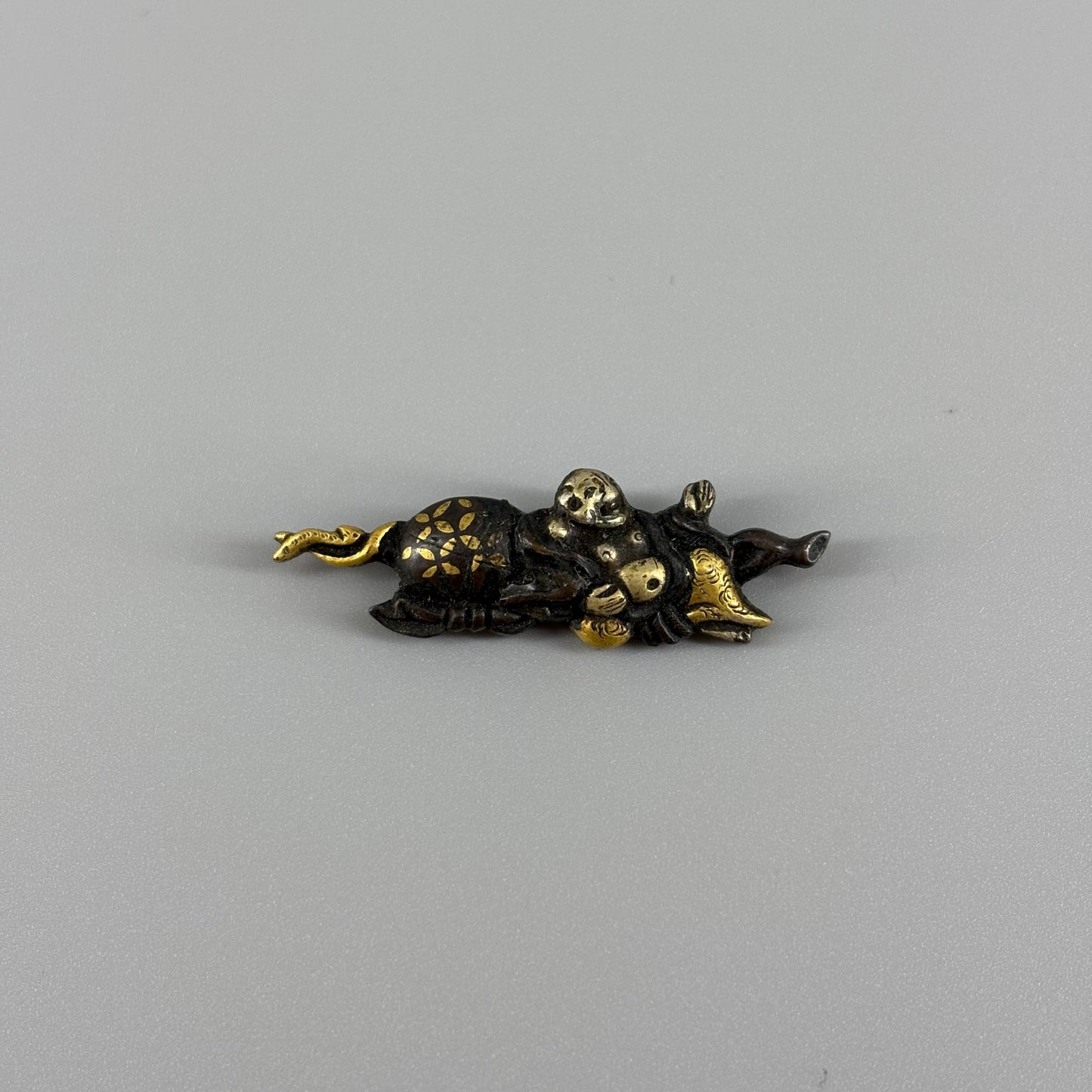 鉄地金象嵌鍔 他一式