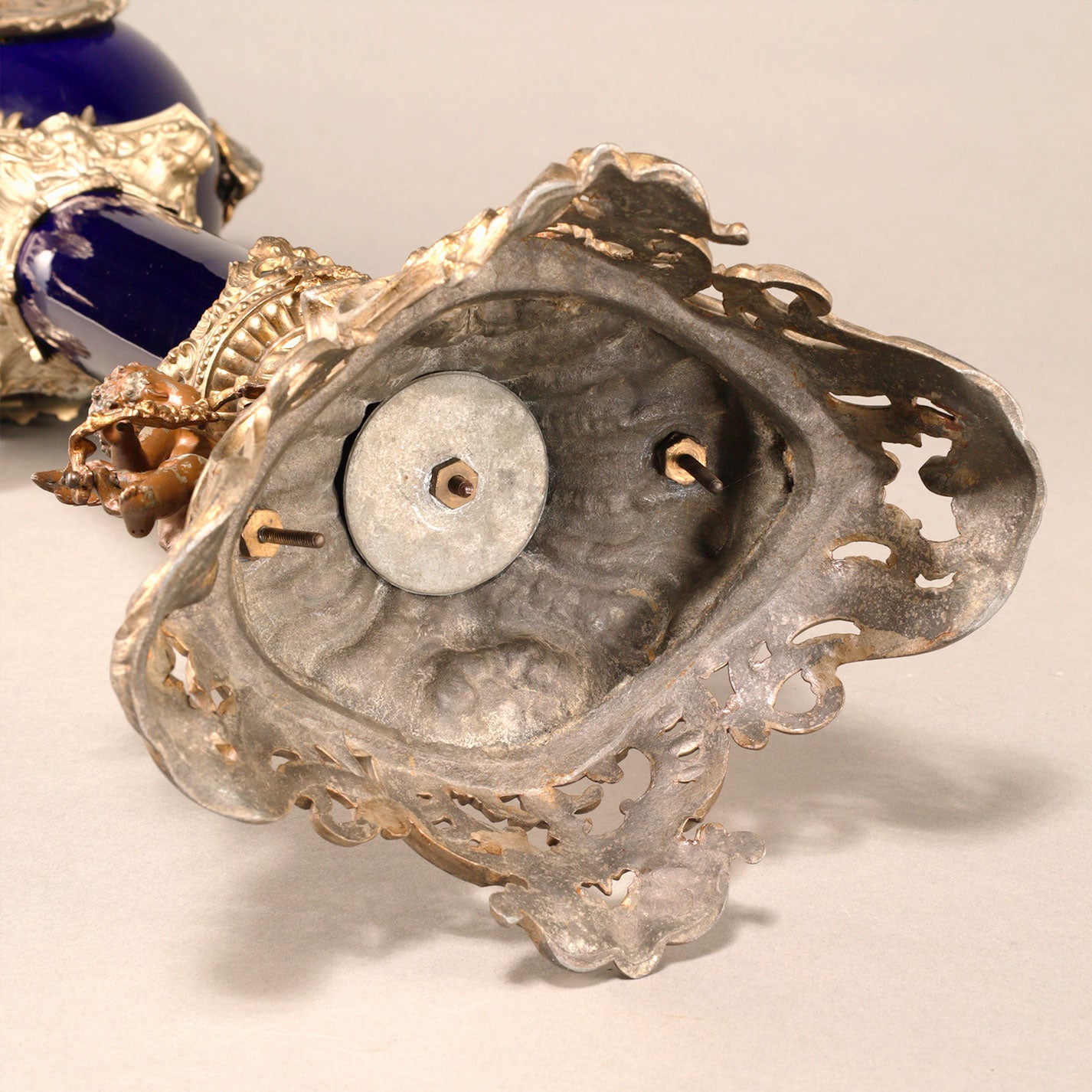 天使紋飾壁炉臺鐘