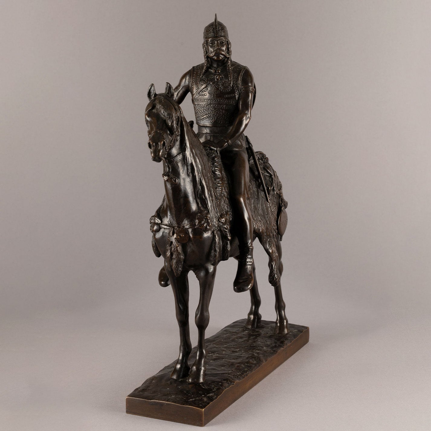 伊曼紐爾·弗雷米特(Emmanuel Fremiet,1824 年 - 1910 年)
