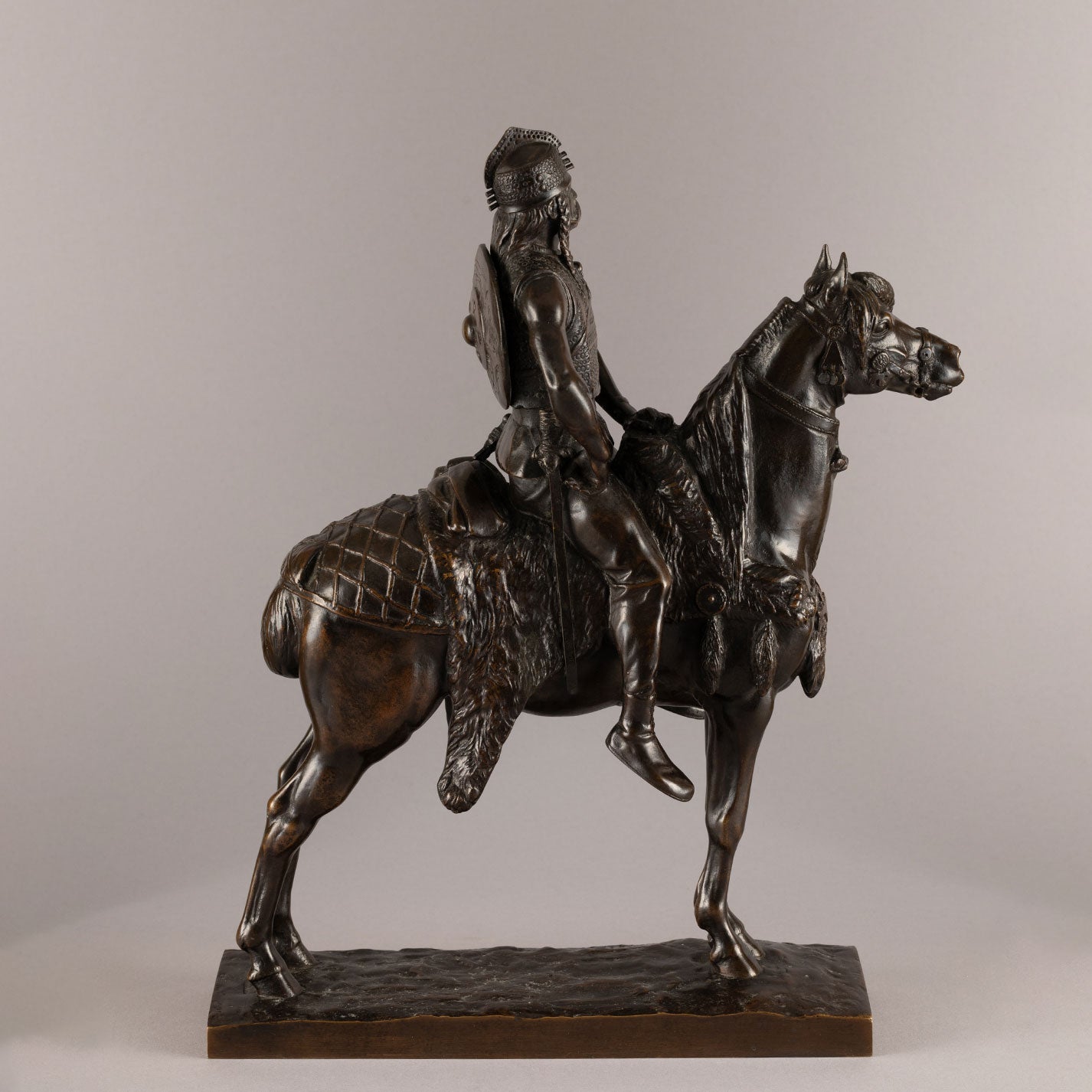 伊曼紐爾·弗雷米特(Emmanuel Fremiet,1824 年 - 1910 年)