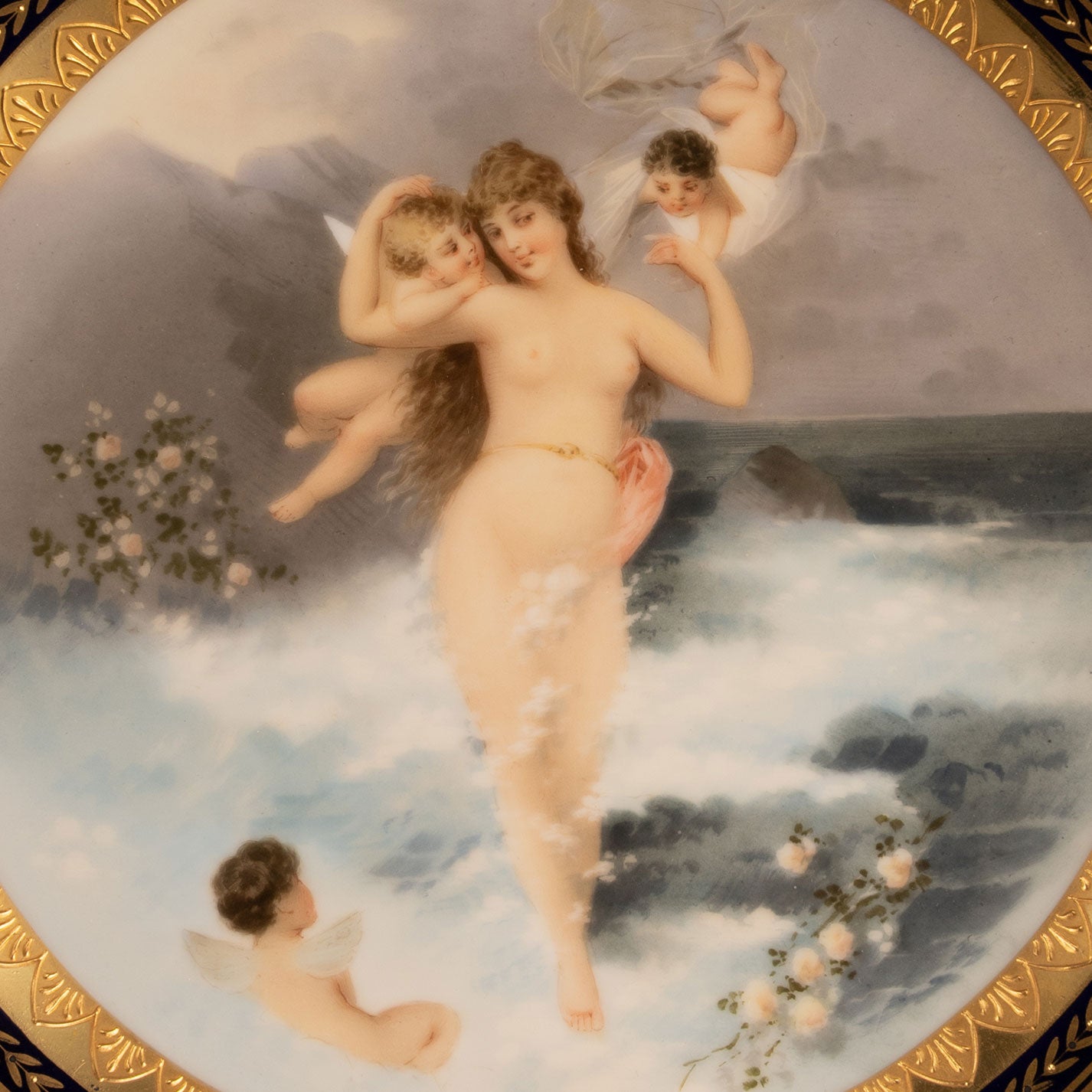 Vienna Style "Gold glazed dish (symbol of the Venus)"