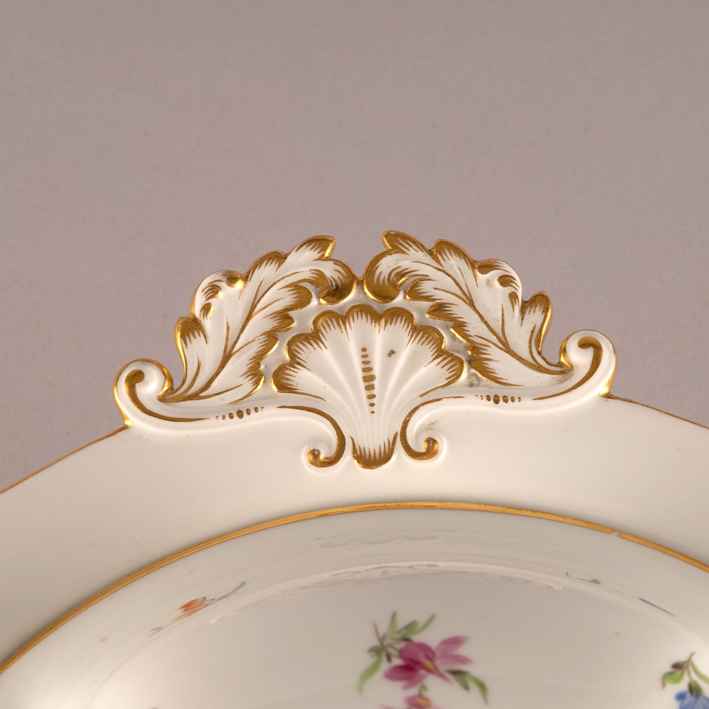 Meissen "Angels picture Tureen - Fruits"