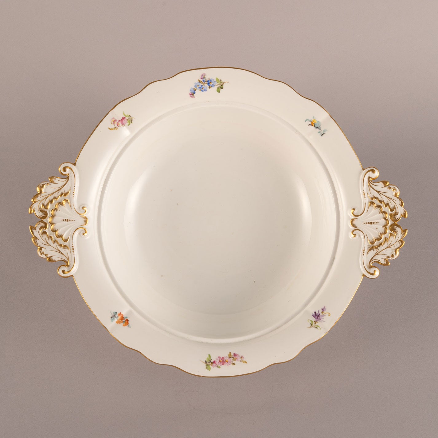 Meissen "Angels picture Tureen - Fruits"