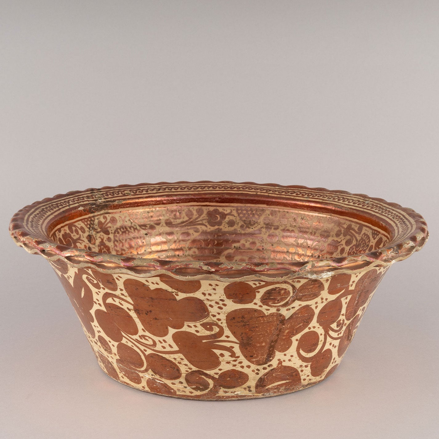 Hispano-Moresque bowl (Spanish?)
