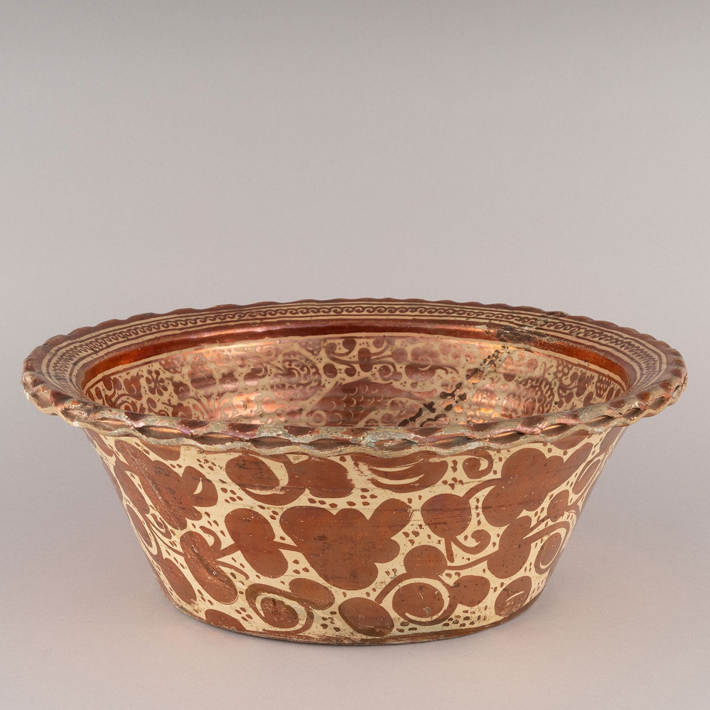 Hispano-Moresque bowl (Spanish?)