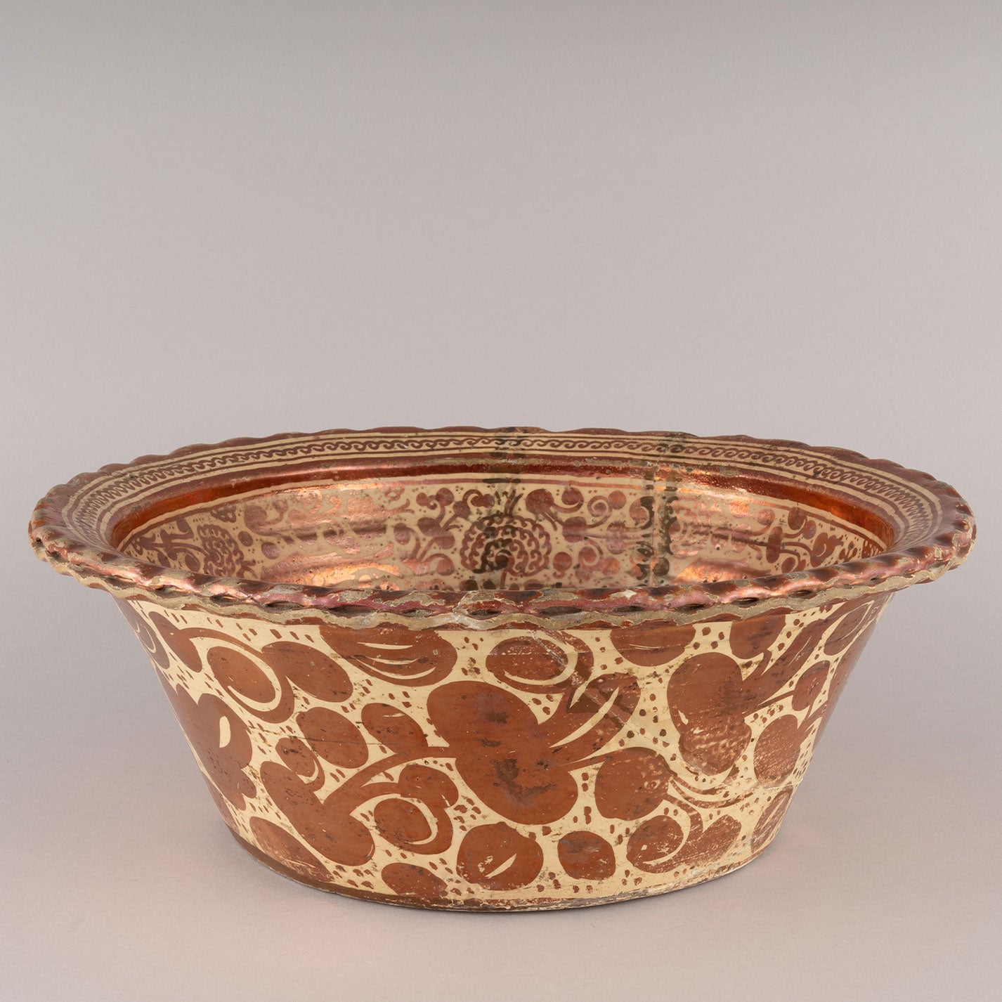 Hispano-Moresque bowl (Spanish?)