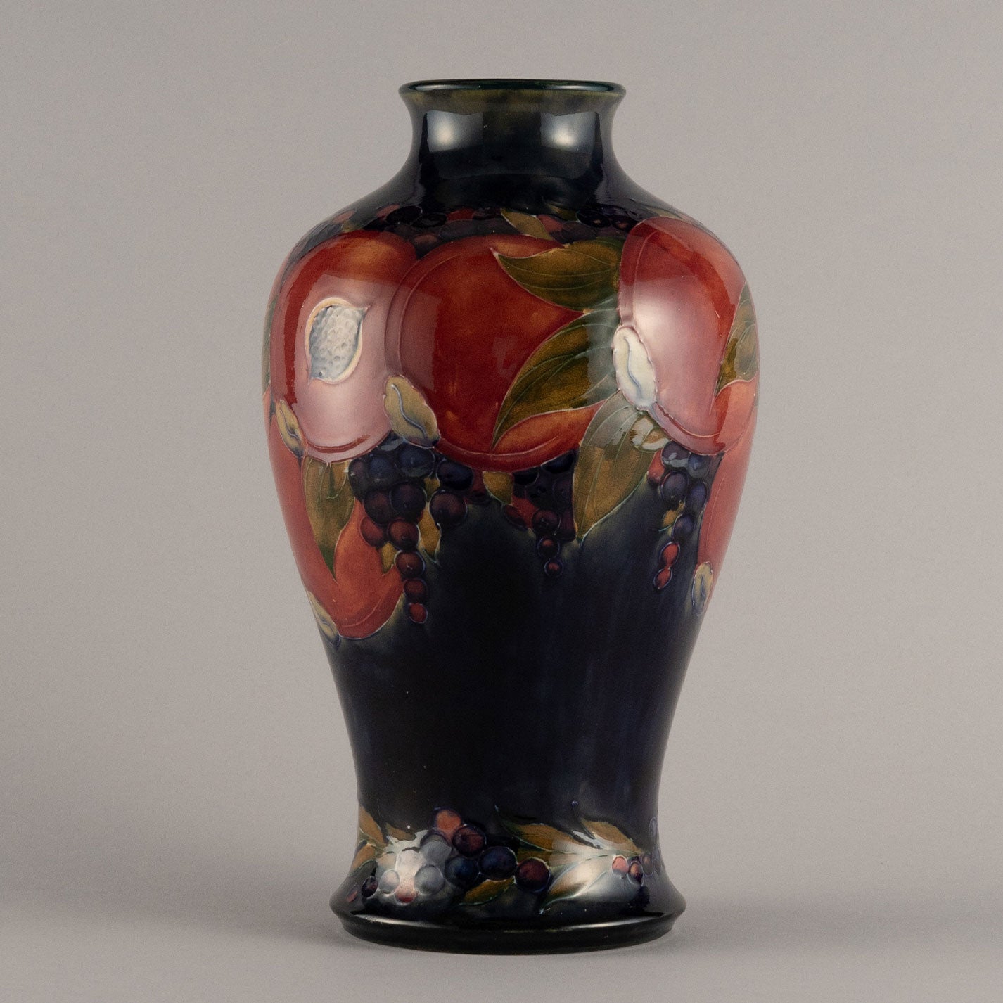 Moorcroft "Vase"