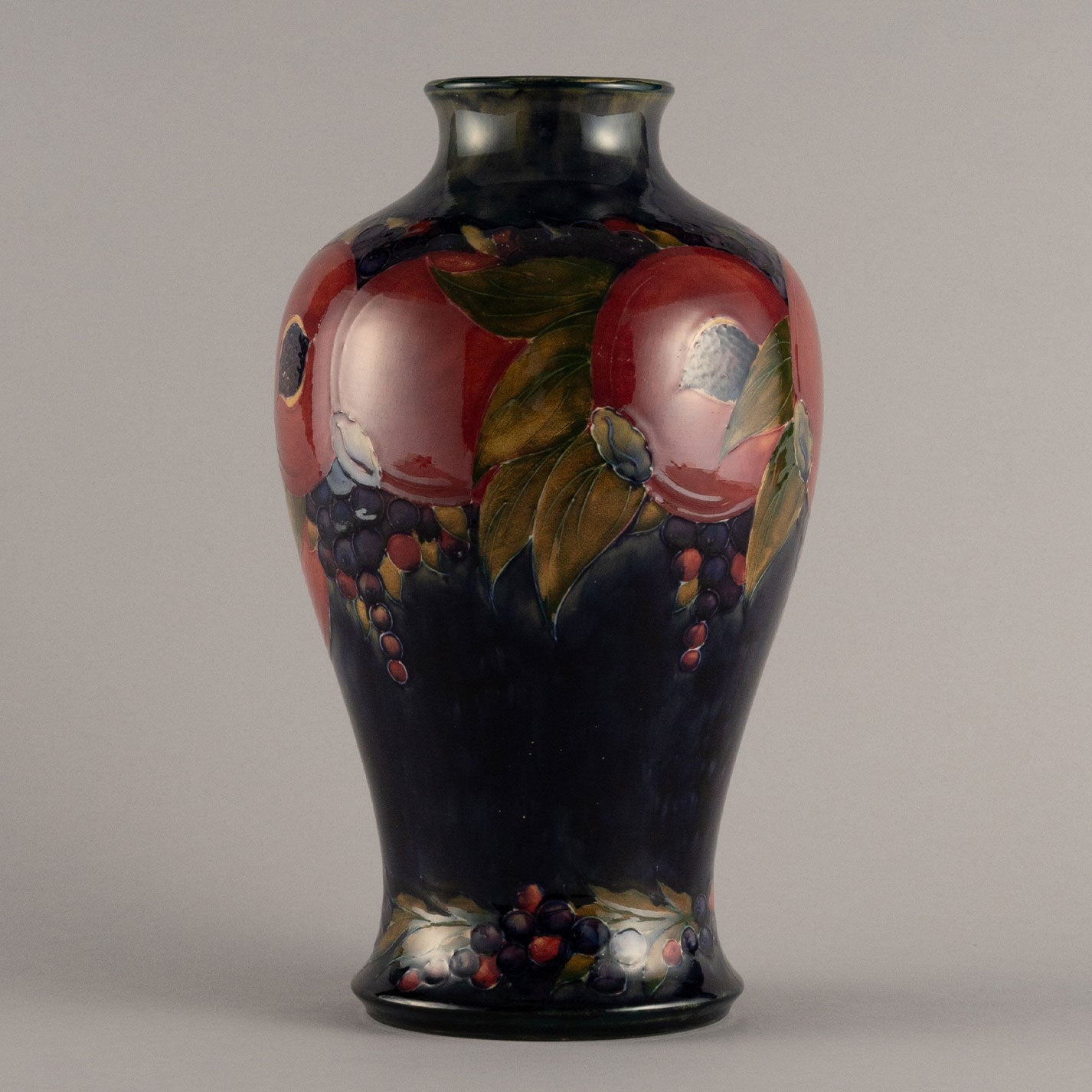 Moorcroft "Vase"