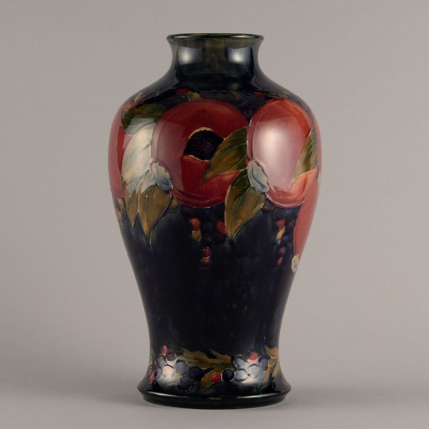 Moorcroft "Vase"