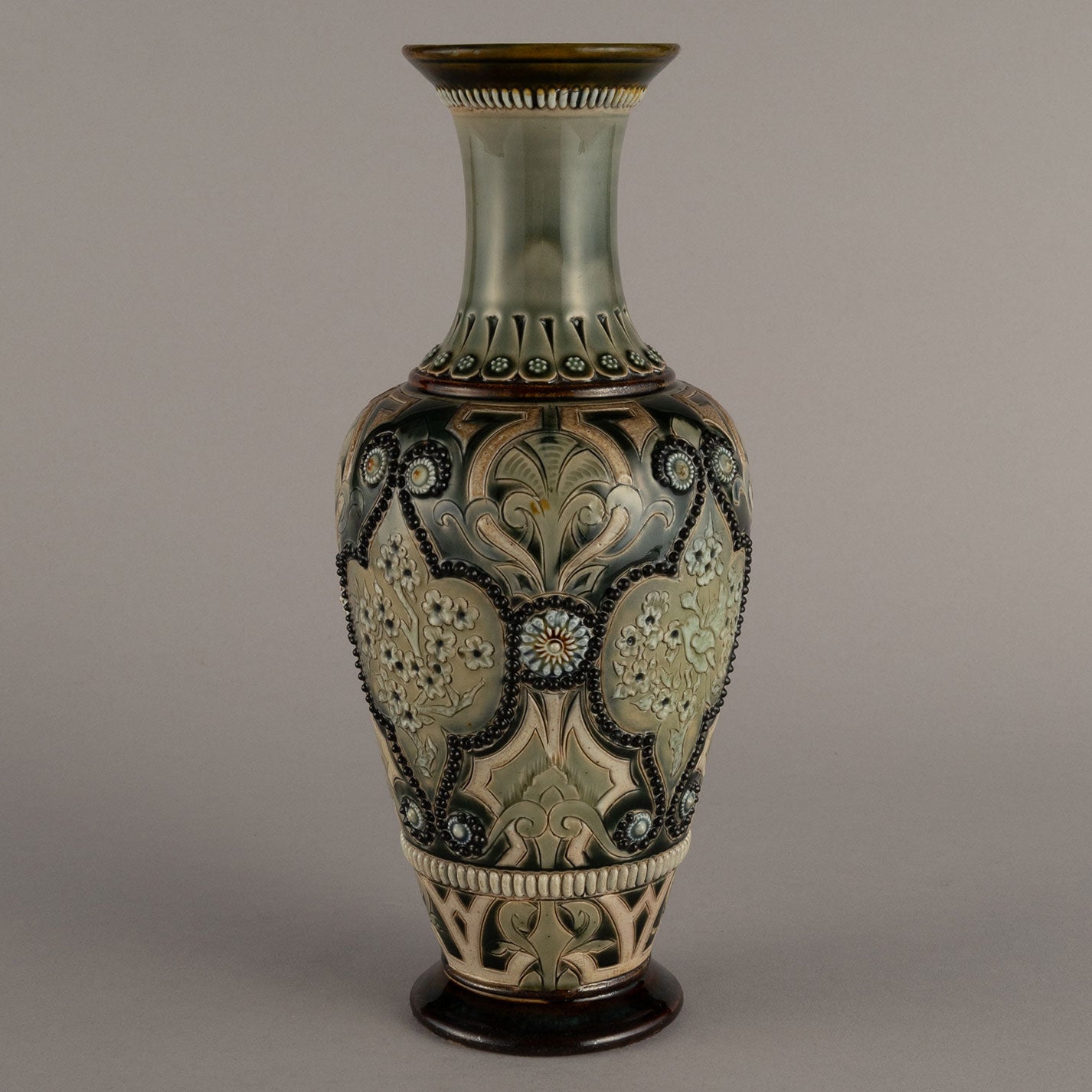 DOULTON LAMBETH "Vase"