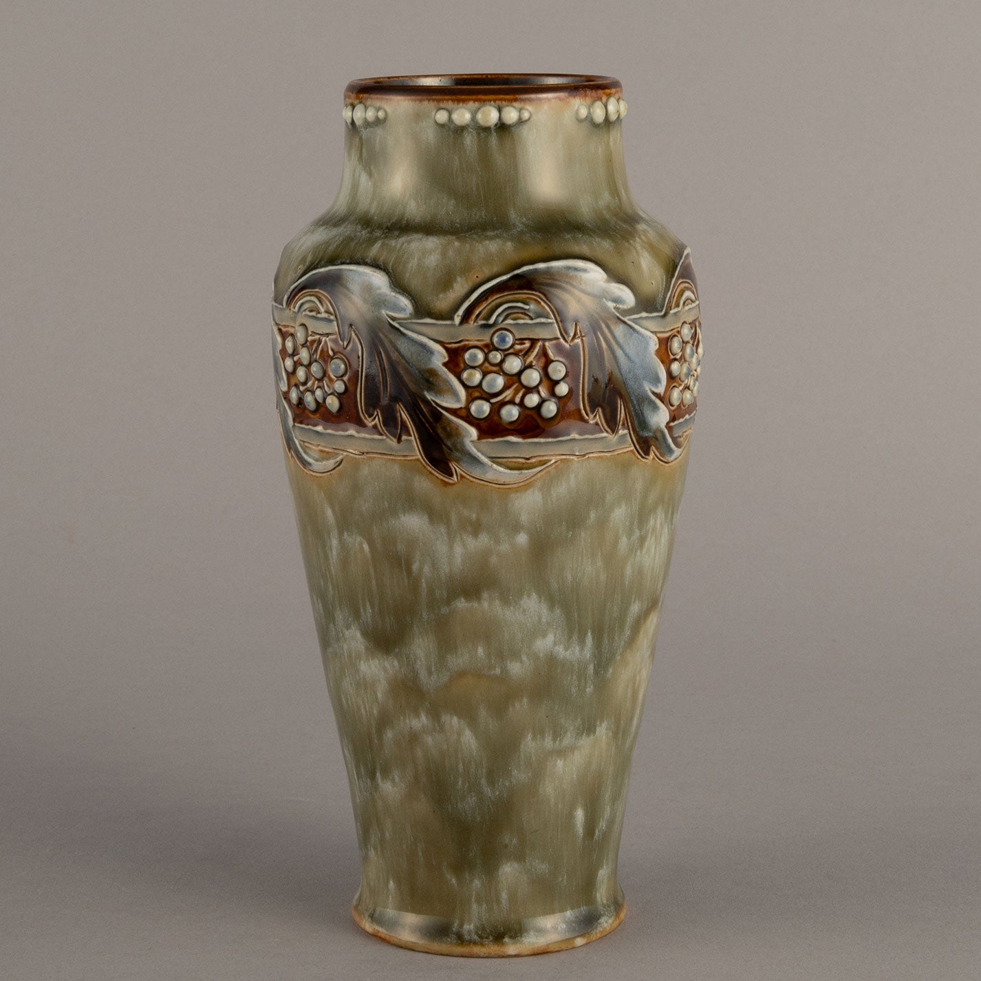 ROYAL DOULTON "Vase"