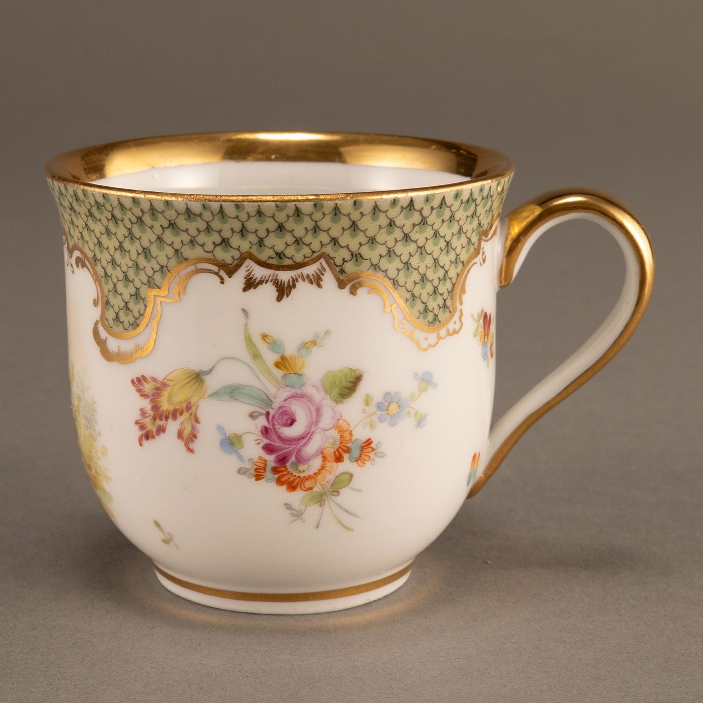MEISSEN "Noble motif cup and saucer set of 2"