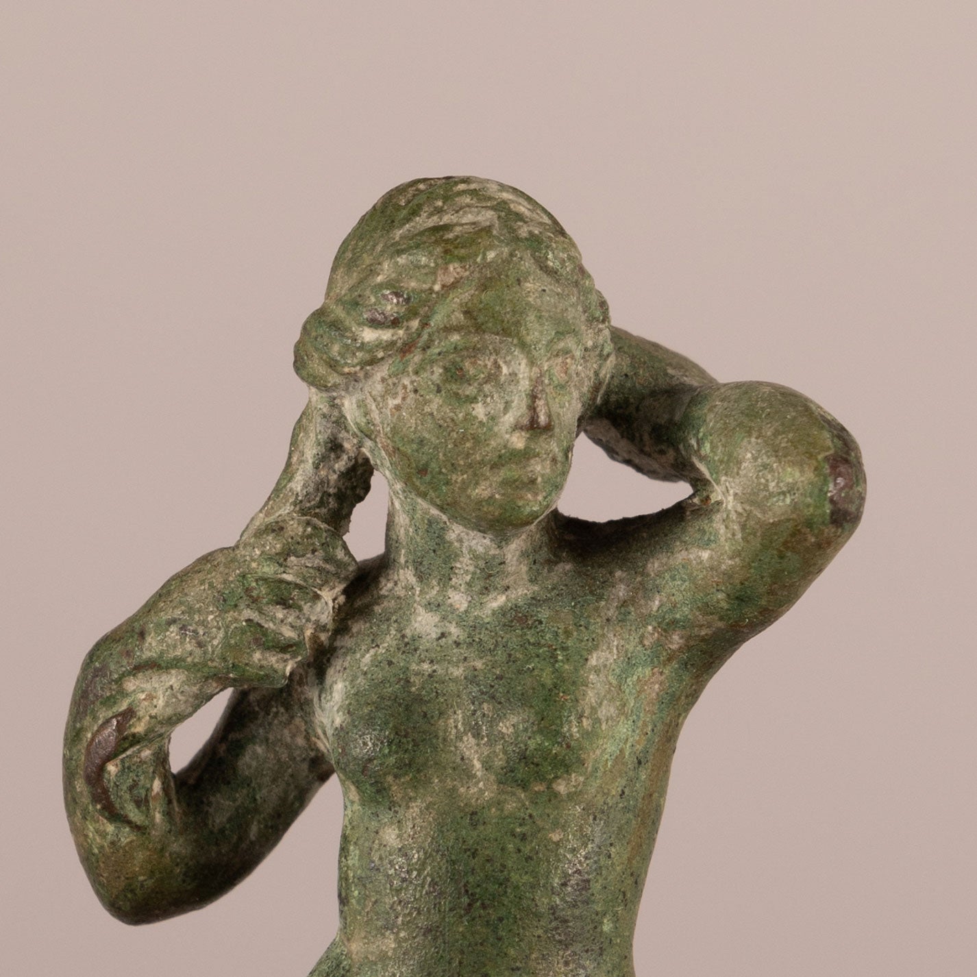Roman "Bronze Venus figurine"