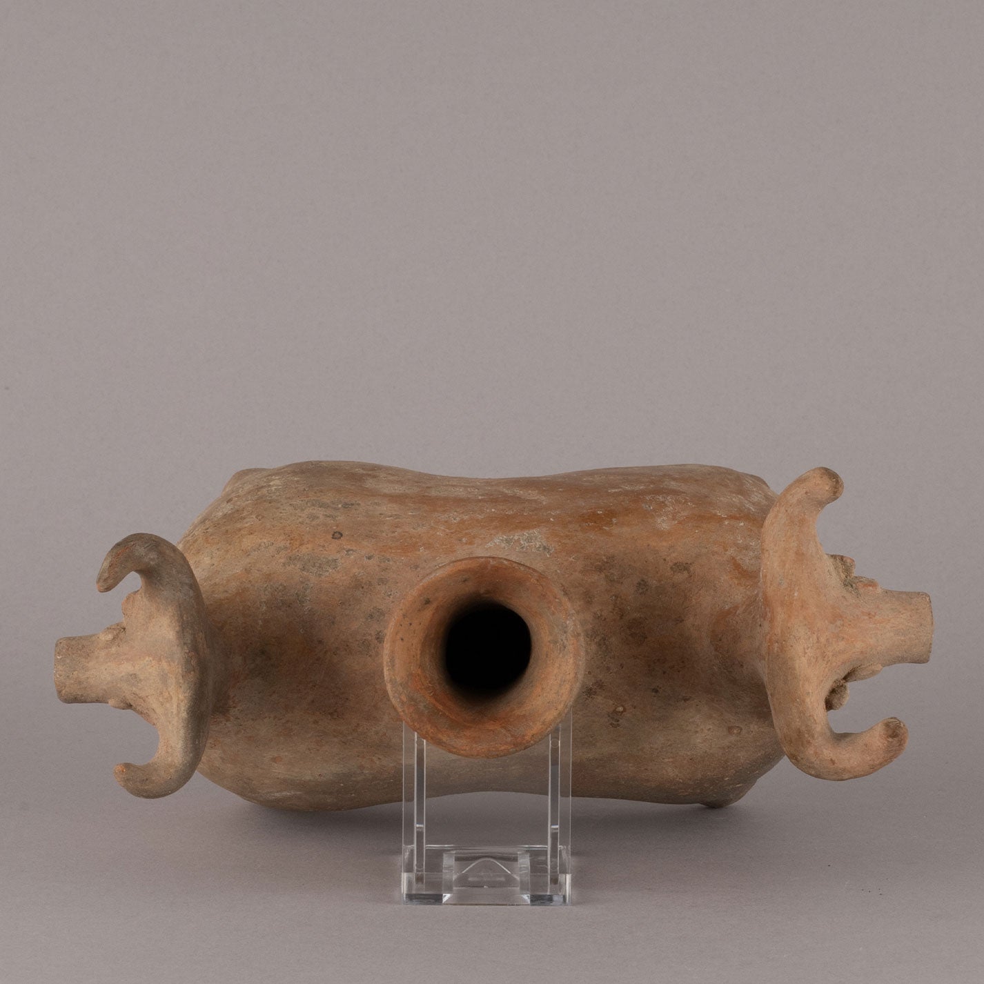 Ardabil BC. 8th〜7th "Rhyton"