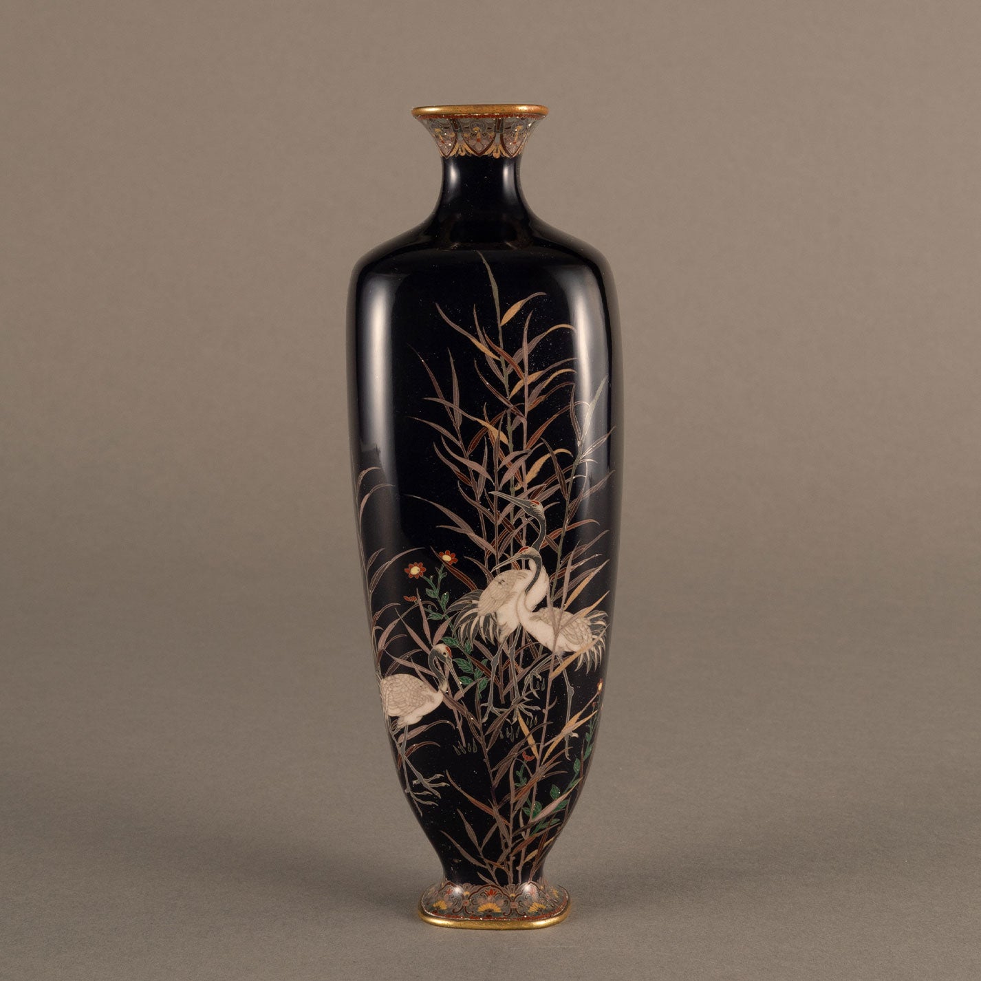 Enamel reed Flowers and crane vase