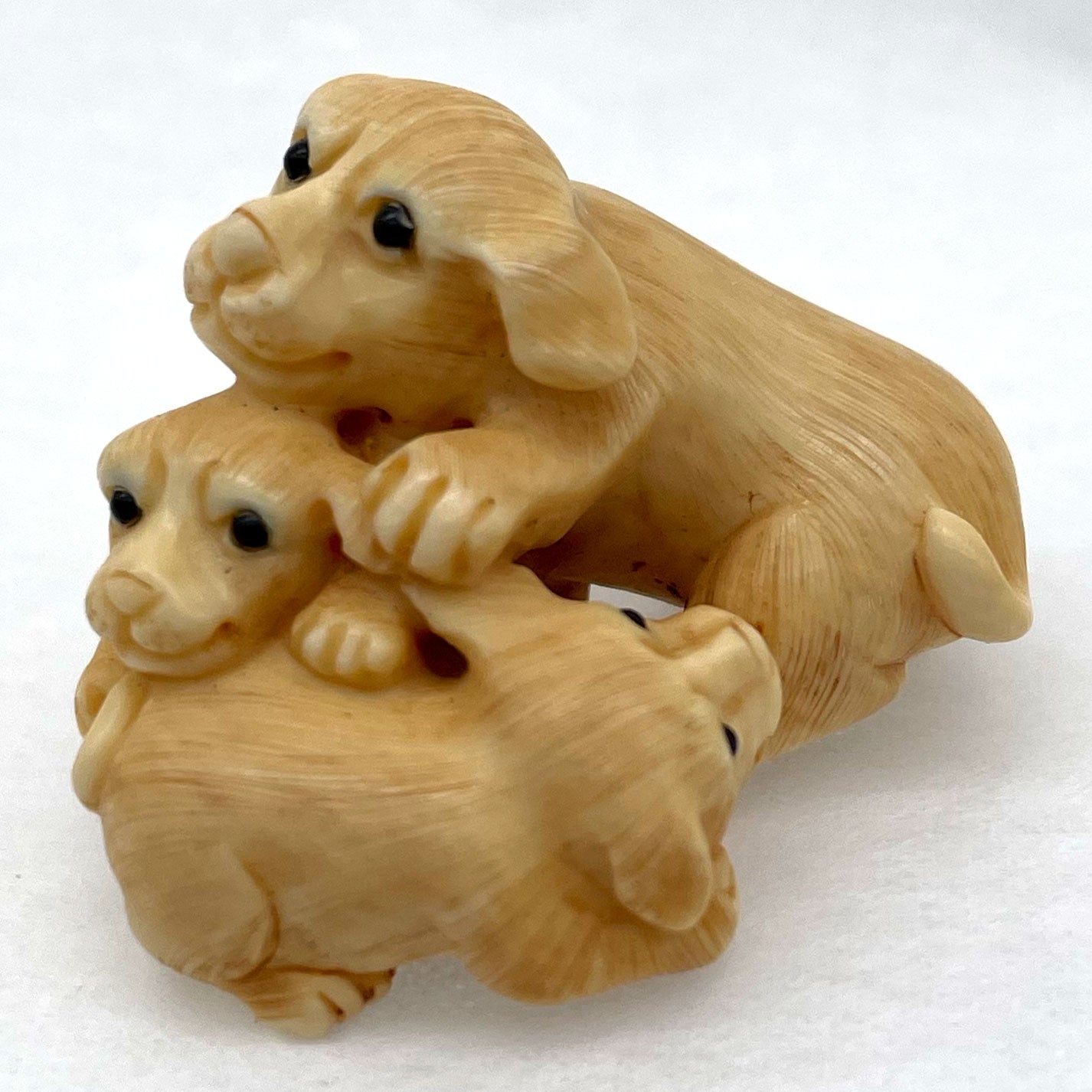 象牙根雕 犬