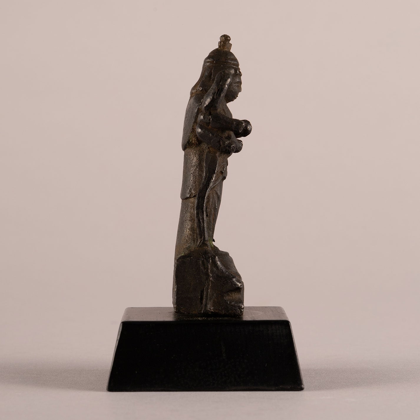Eight-armed Benzaiten bronze statue