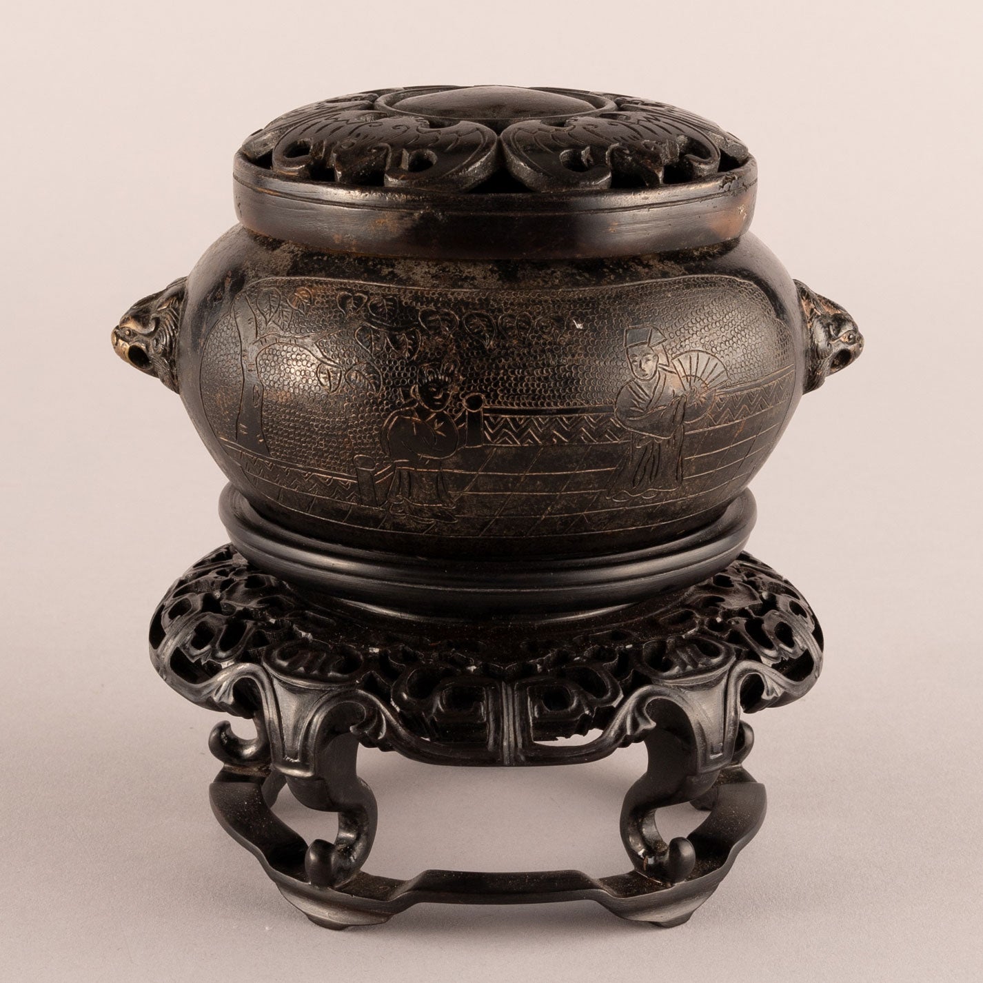 Bronze cast lion ear incense burner