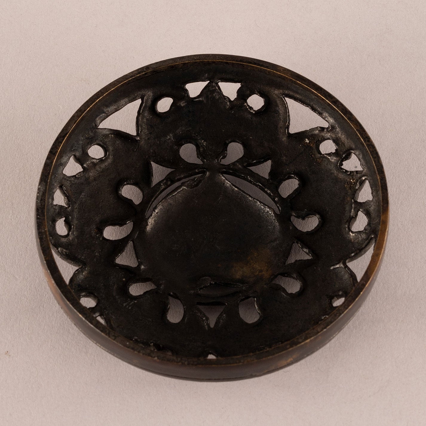 Bronze cast lion ear incense burner