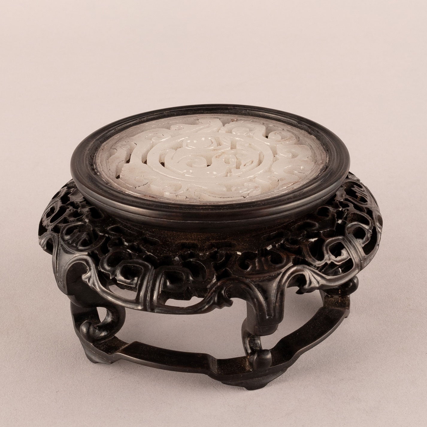 Bronze cast lion ear incense burner