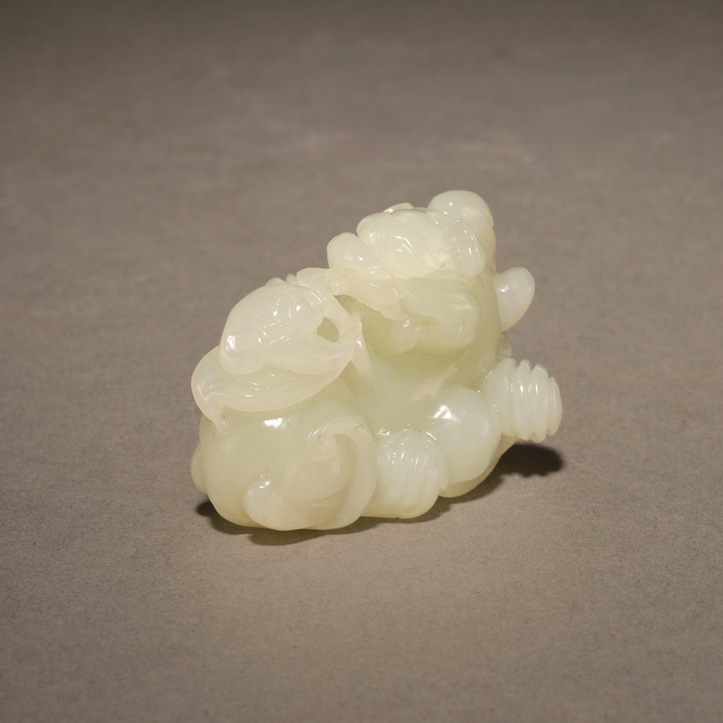 白玉獅子