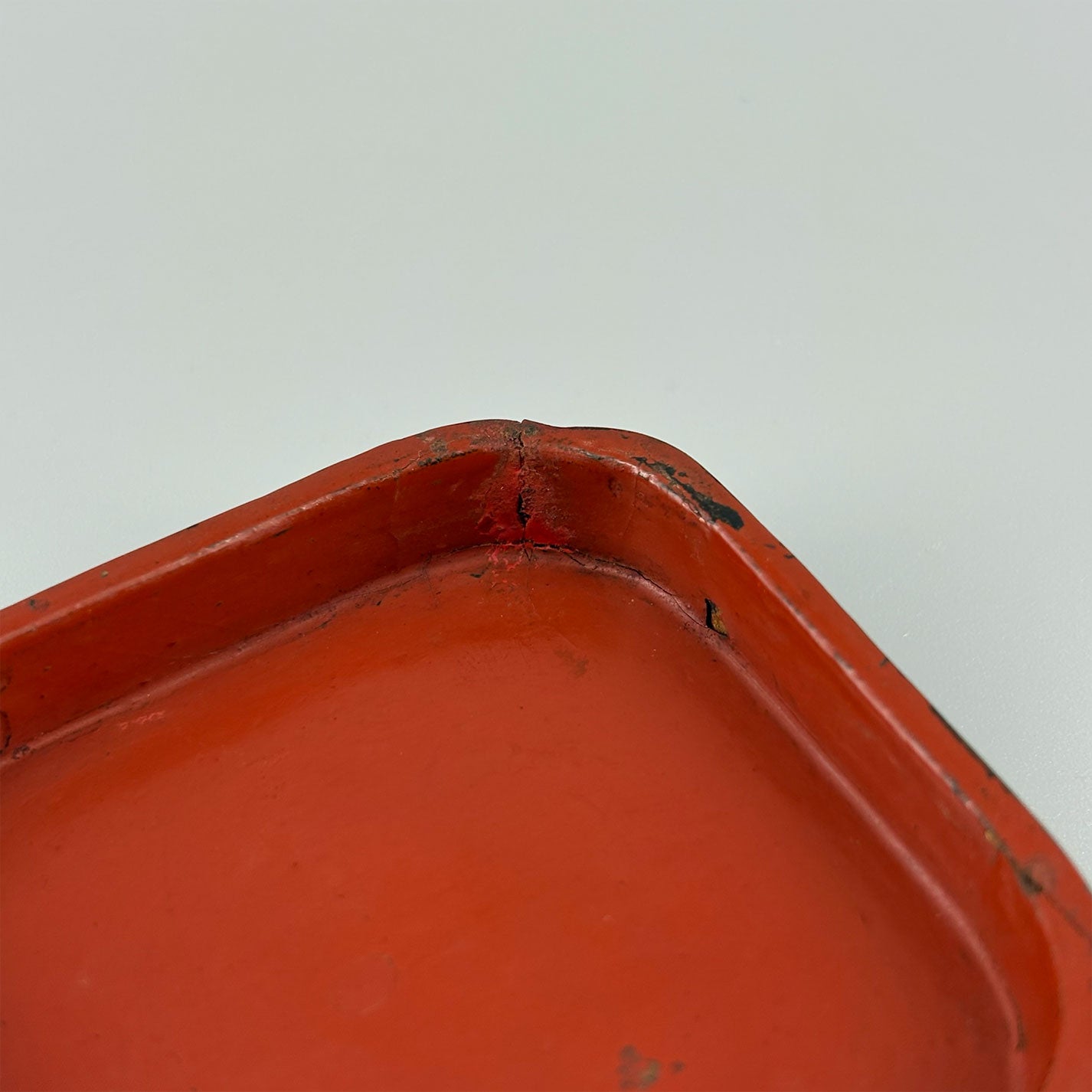 Carved Red Lacquer Incense Box with Floral and Bird Design