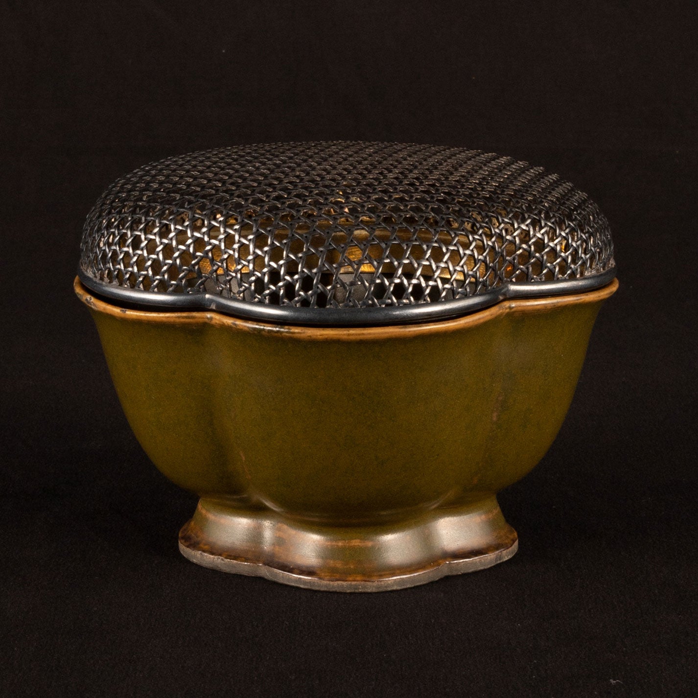 Tea leaf glazed incense burner