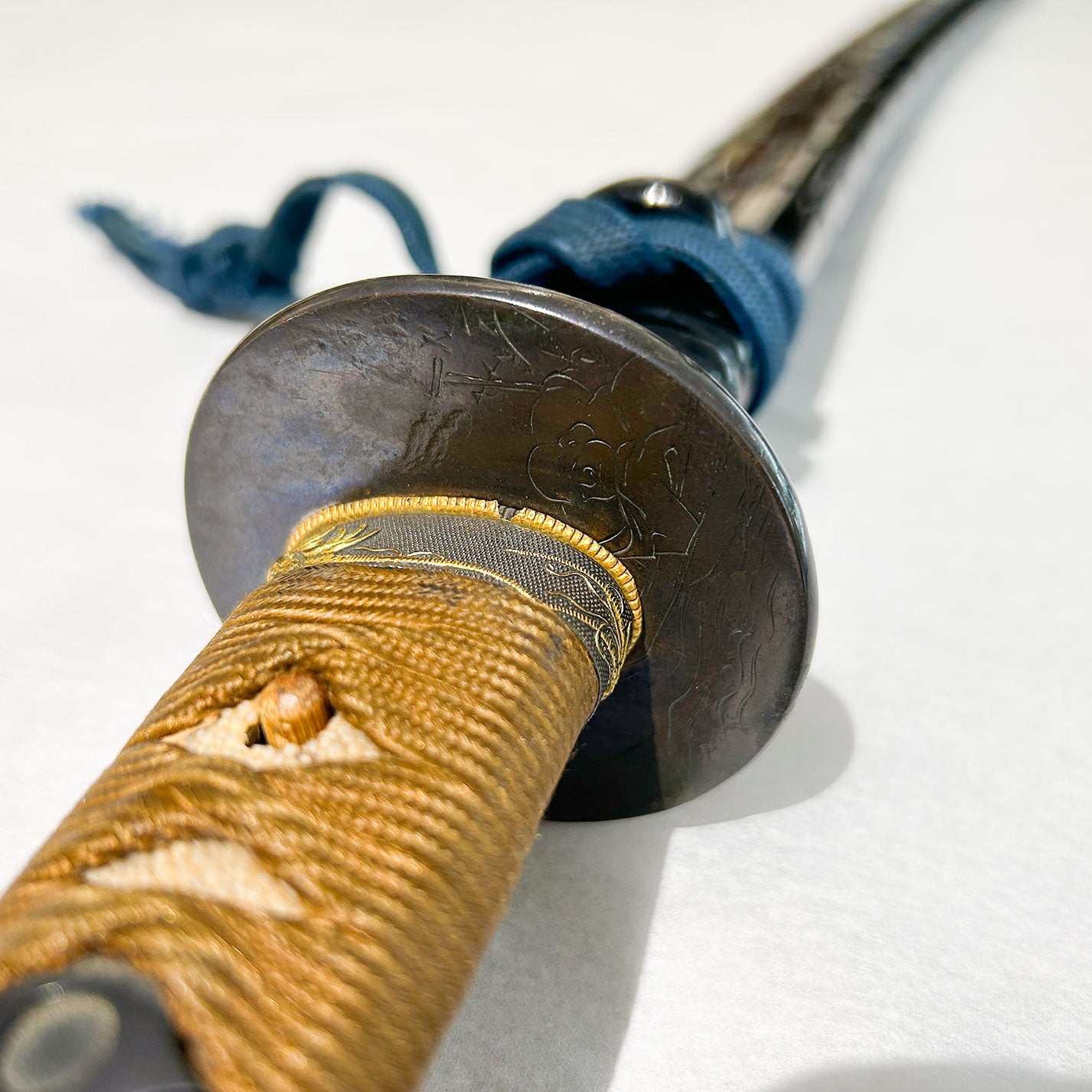 黒漆塗印籠刻腰千段刻鞘脇差拵