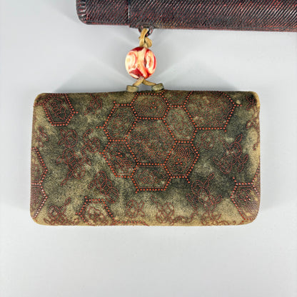 Inden tobacco case