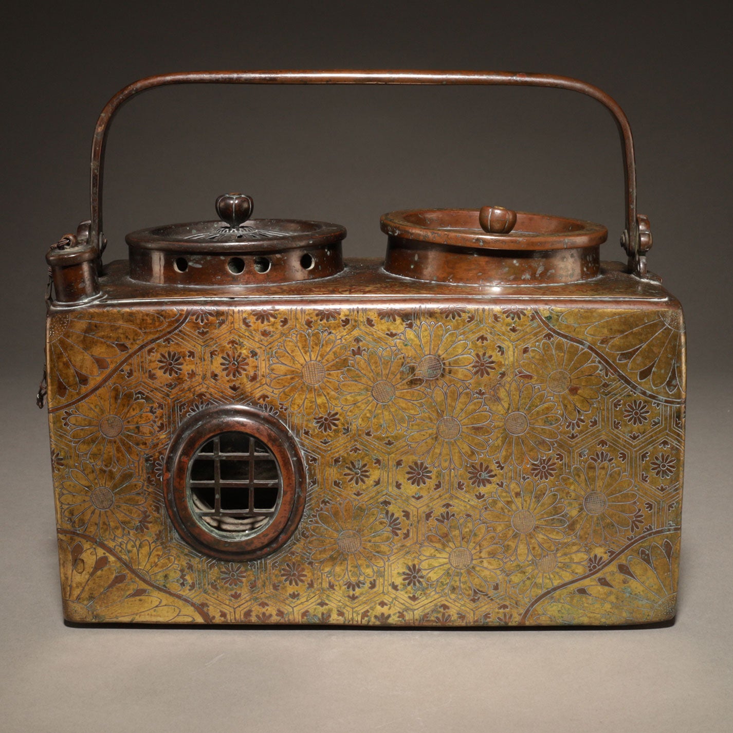 銅製鍍金野風炉