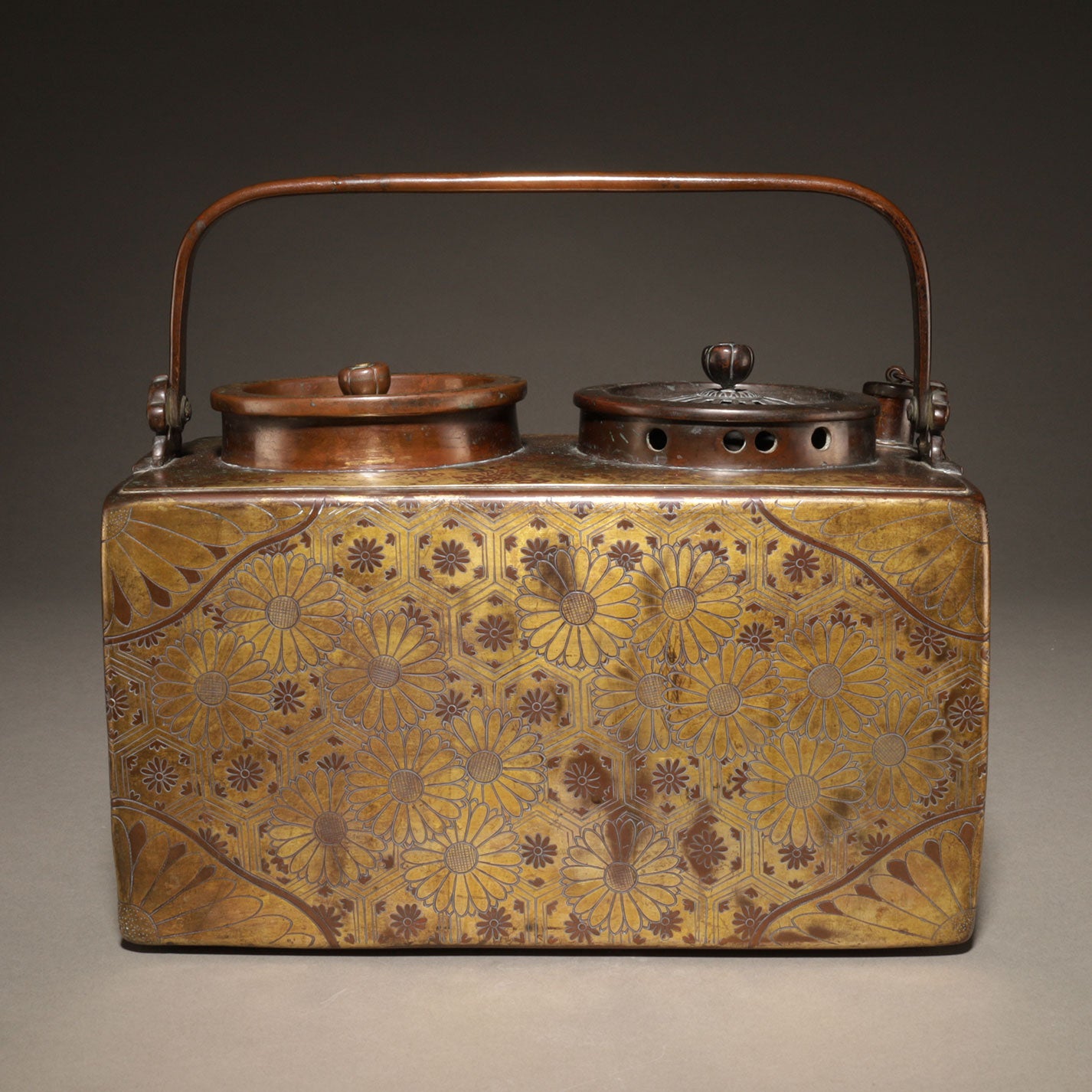 銅製鍍金野風炉