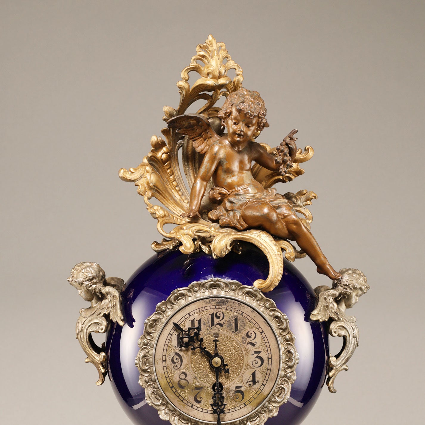 天使紋飾壁炉臺鐘