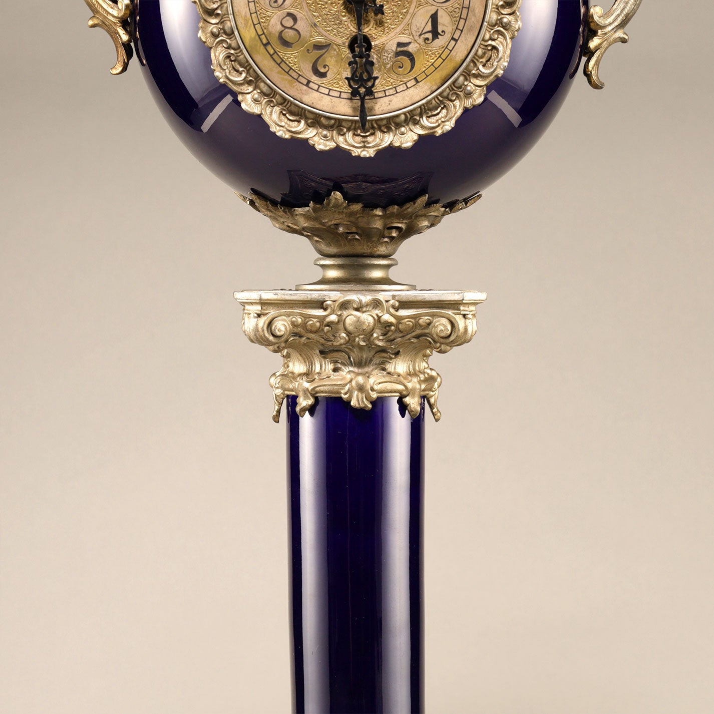 天使紋飾壁炉臺鐘