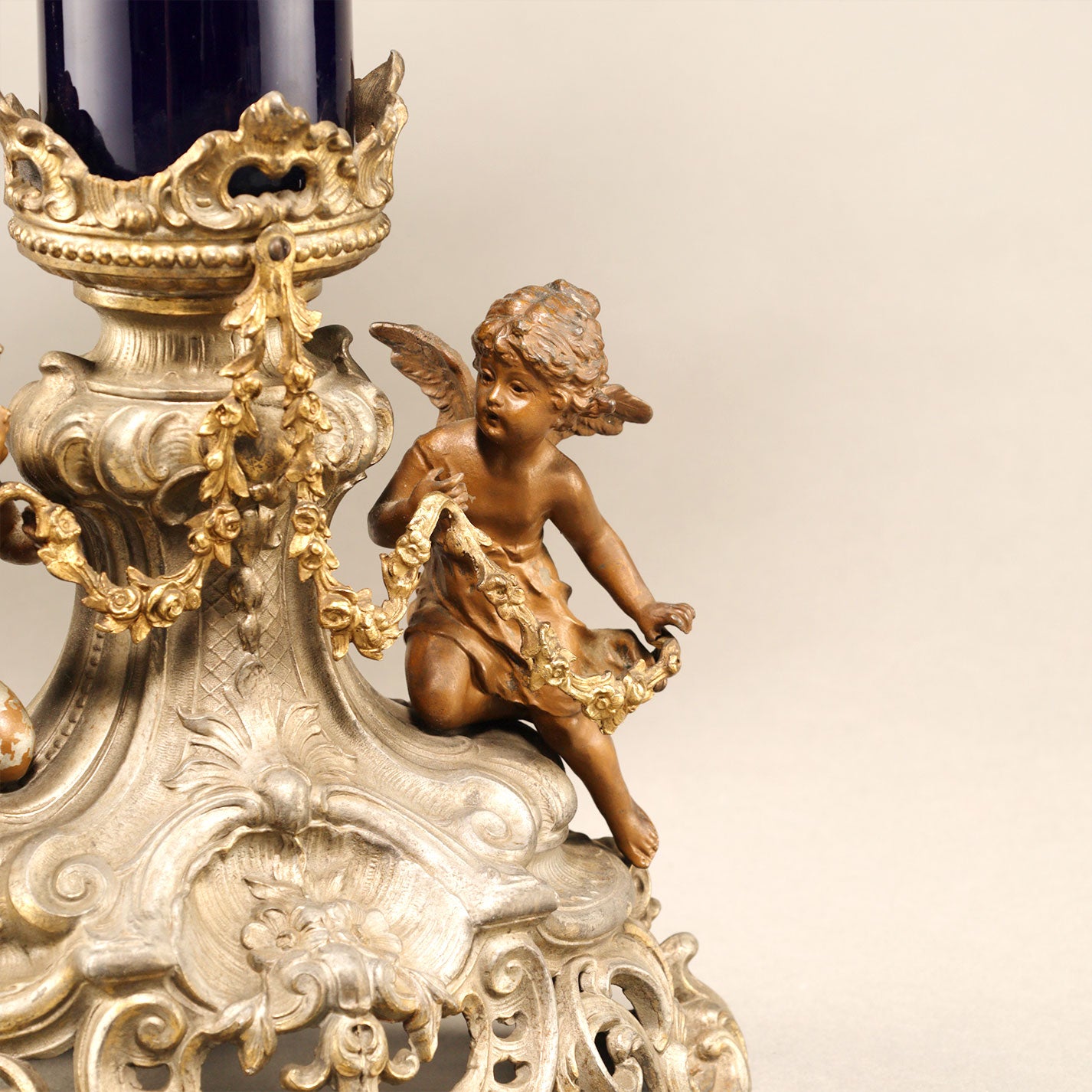 天使紋飾壁炉臺鐘