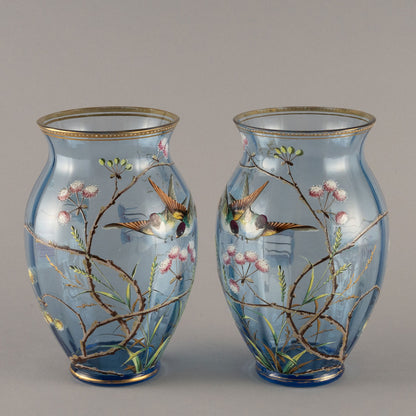 Vase with enameled flowers and birds pattern (pair)