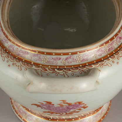 Soup tureen with emblem of eagle(Russia?)