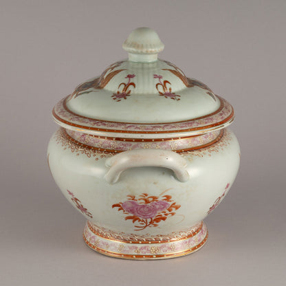 Soup tureen with emblem of eagle(Russia?)