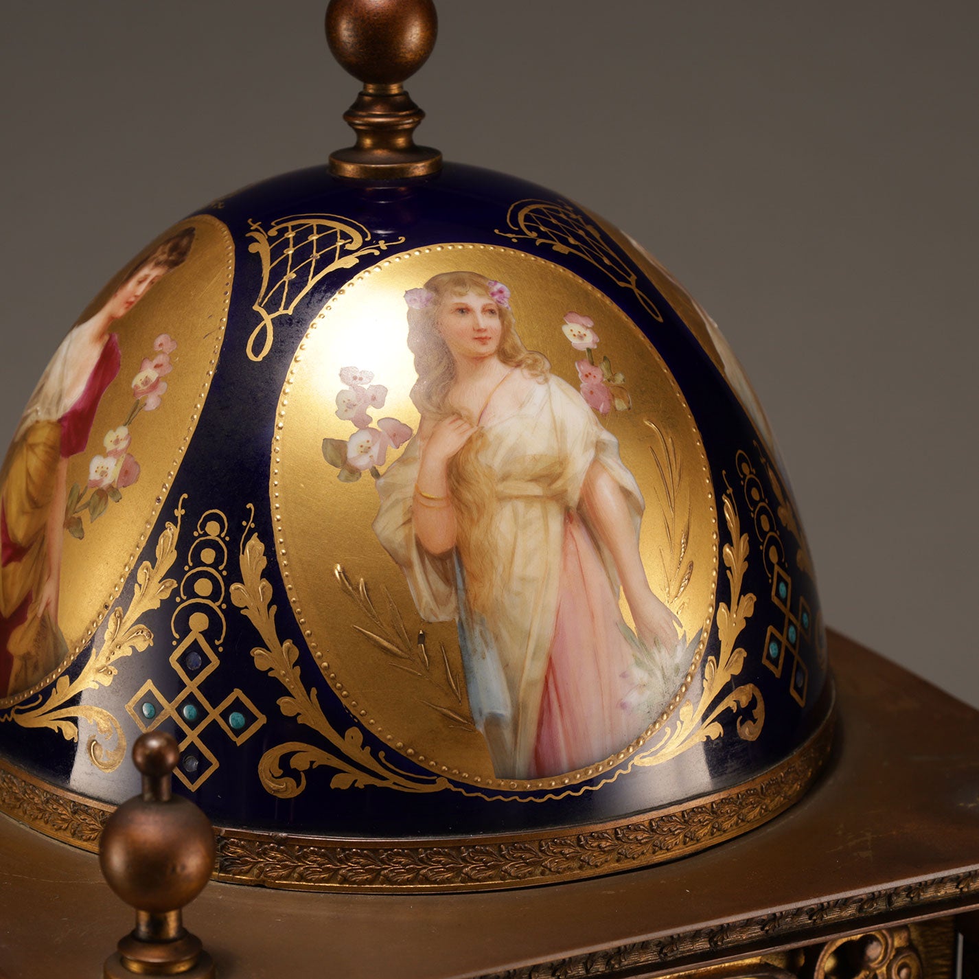 鈷藍神話主題桌鐘