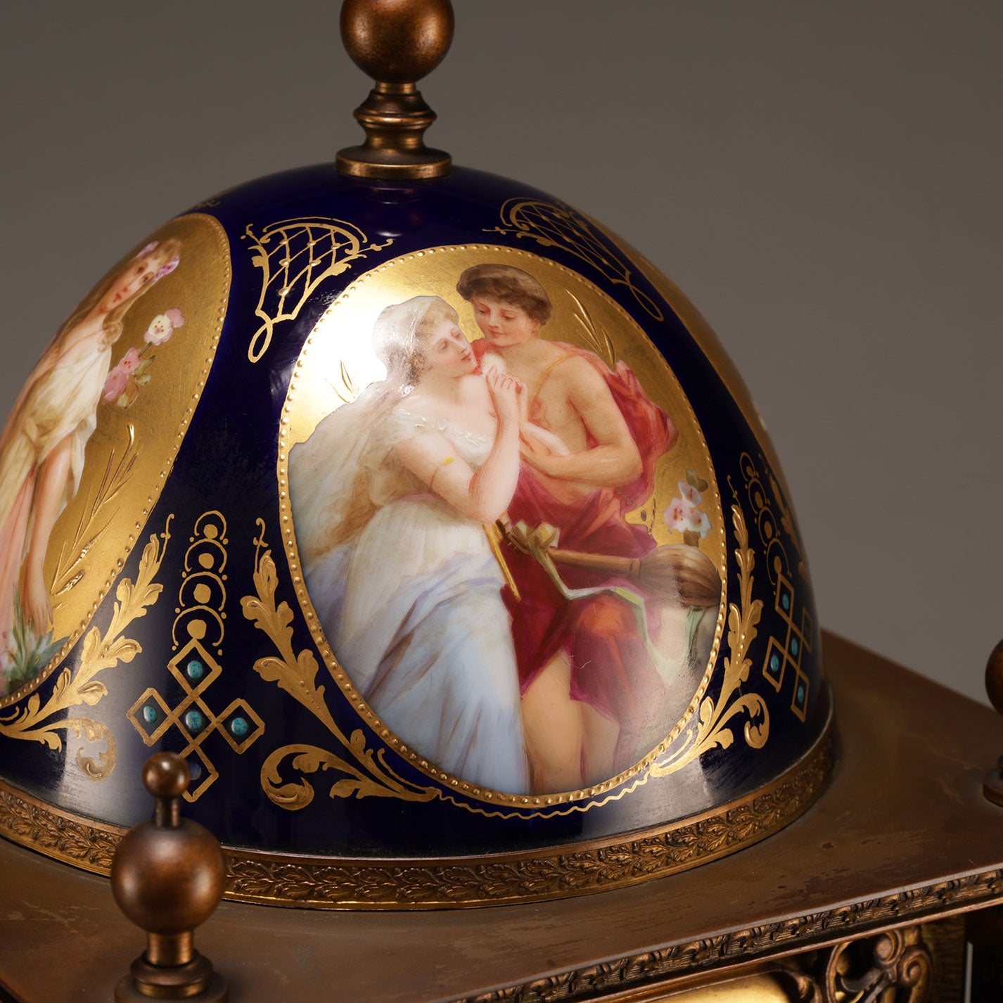 鈷藍神話主題桌鐘