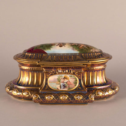 Vienna Style "Covered container"