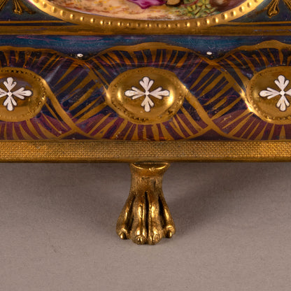 Vienna Style "Covered container"