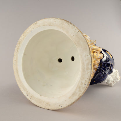 Minton / Albert Ernest Carrier Belleuse