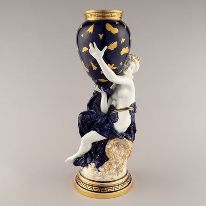 Minton / Albert Ernest Carrier Belleuse