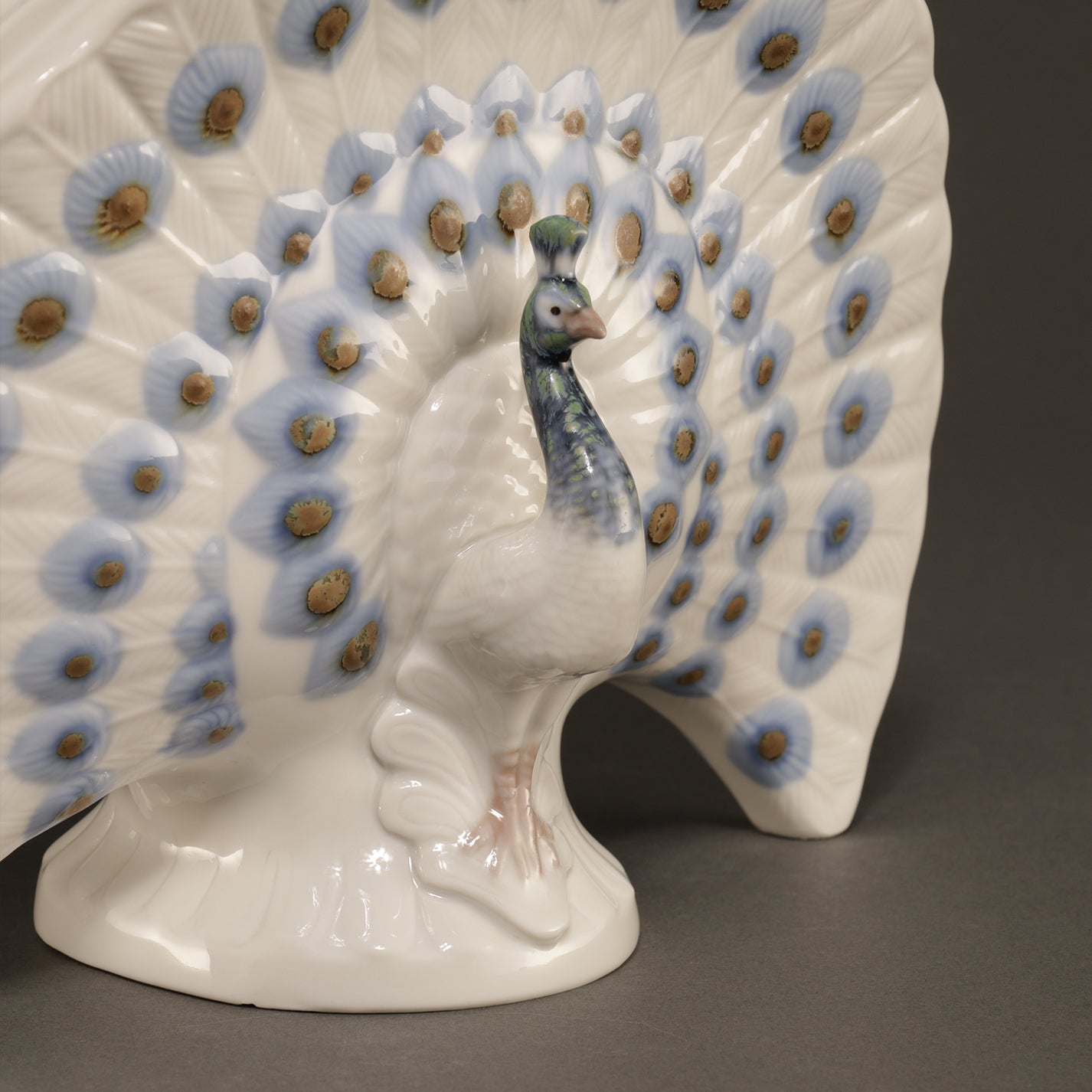 LLADRO / Peacock Vase
