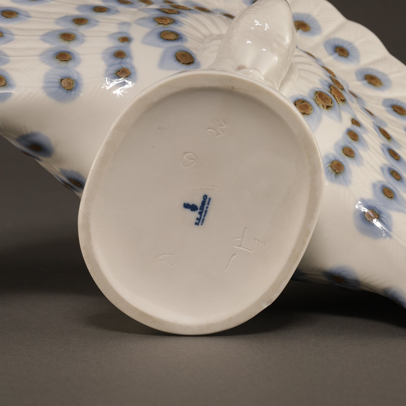 LLADRO / Peacock Vase