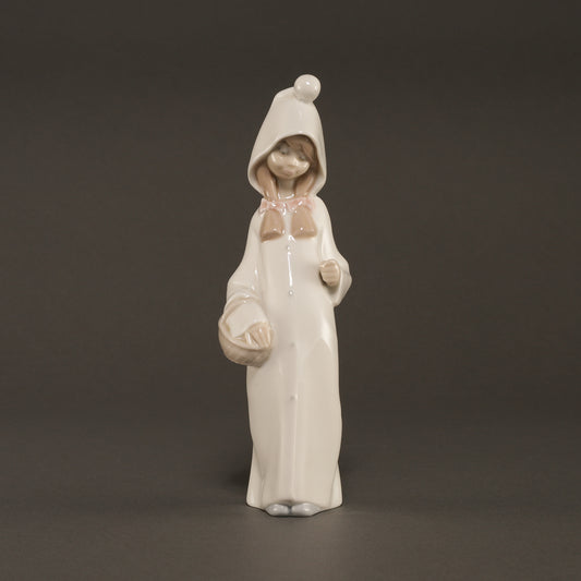 LLADRO / Shepherd Girl With Basket