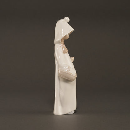 LLADRO / Shepherd Girl With Basket
