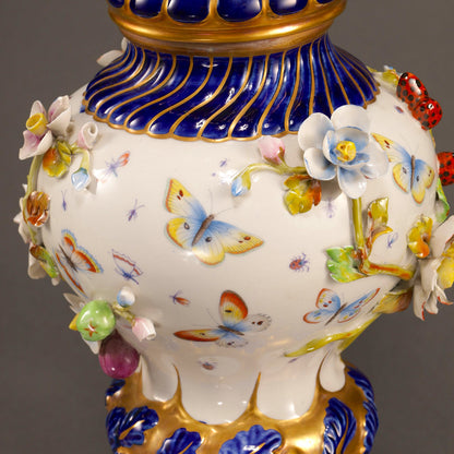 Sevres Style Style Table Lamp