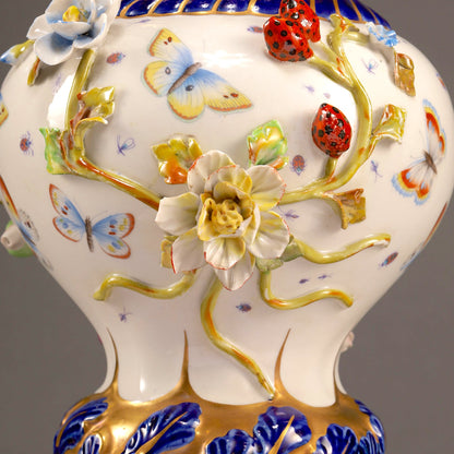 Sevres Style Style Table Lamp